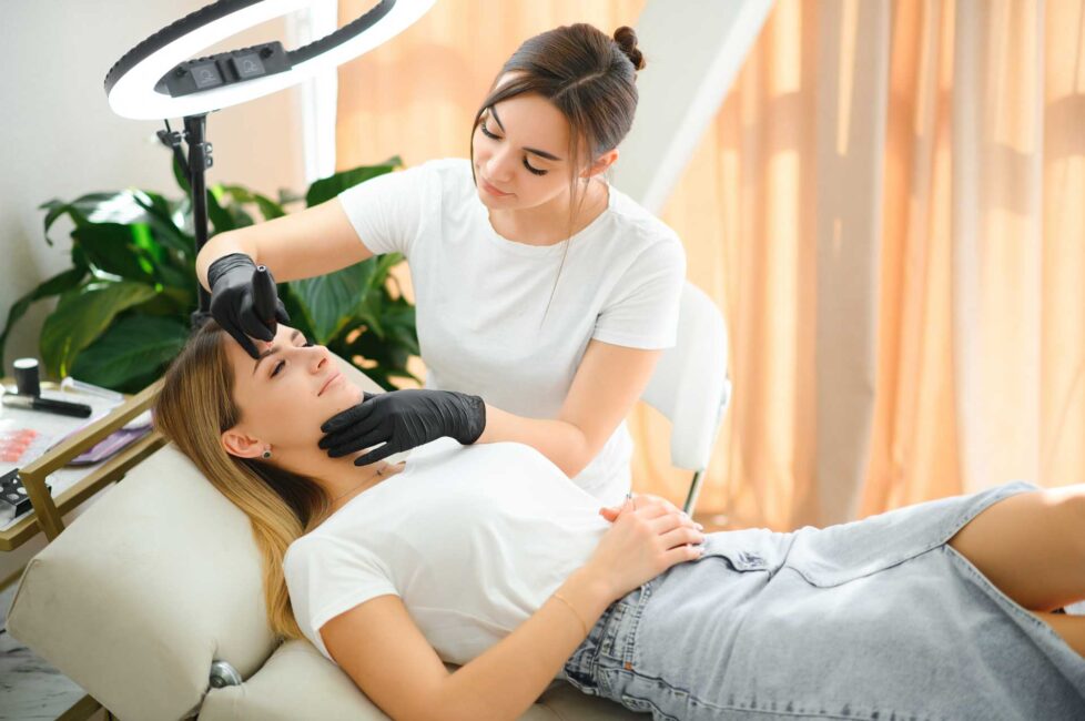 process-of-creating-permanent-brow-makeup-with-a-m-2025-03-31-22-43-14-utc